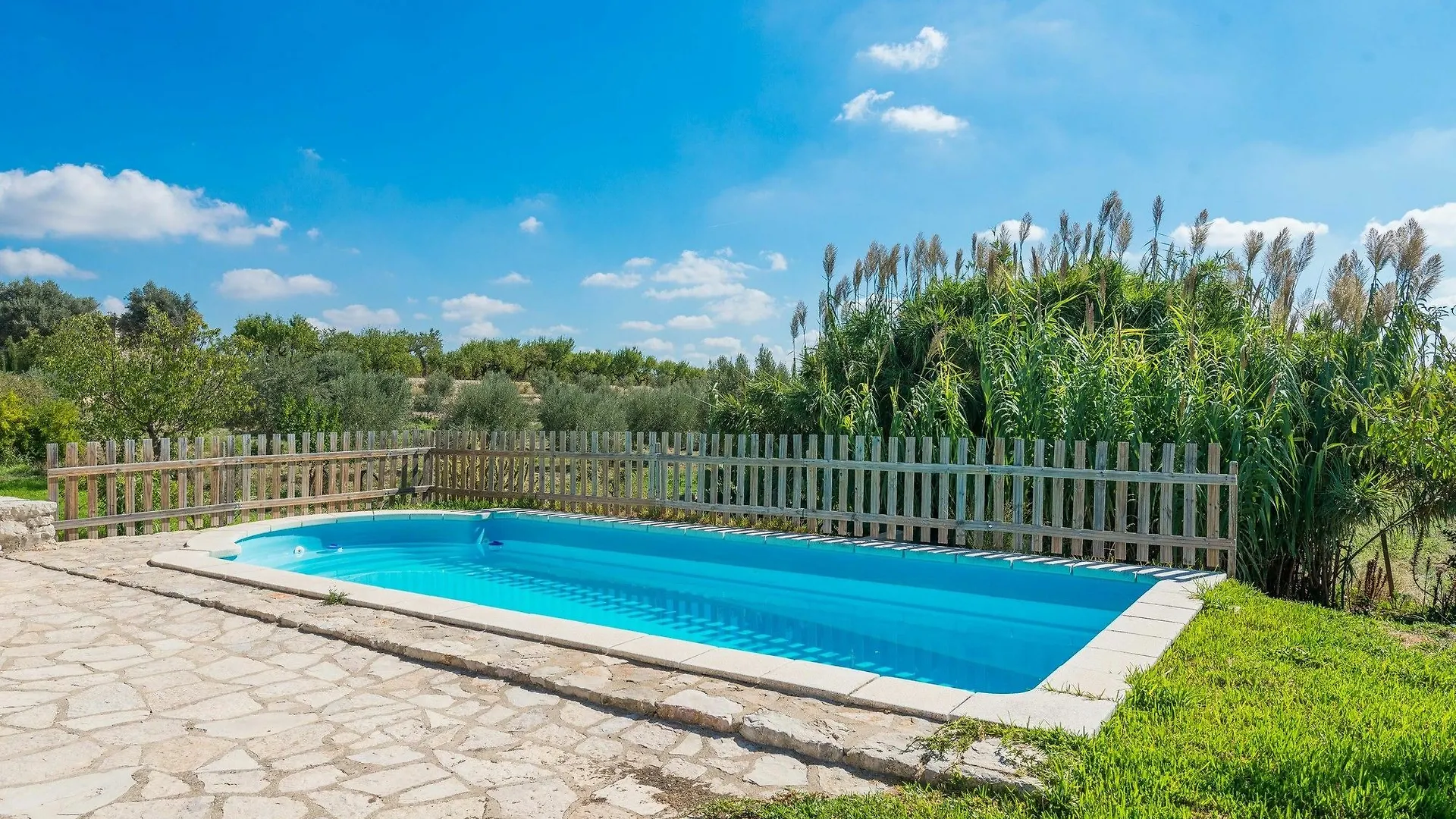 אינקה Villa Granja 0*,